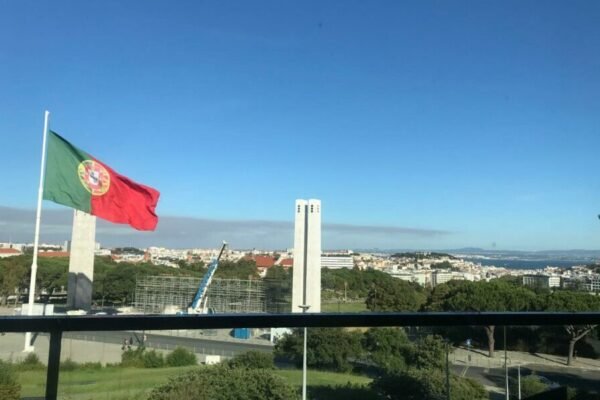 S&P Surpreende Mercado e Eleva Rating de Portugal para A+