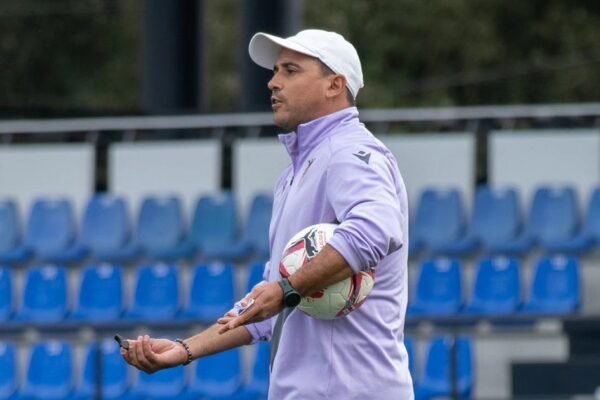 Pedro Russiano deixa o comando do Penafiel