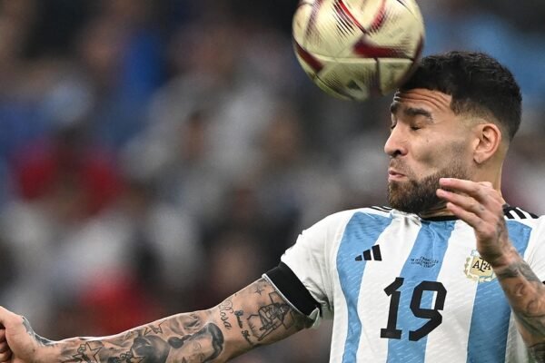Otamendi se despede das eliminatórias sul-americanas: 'Foi o meu último capítulo'