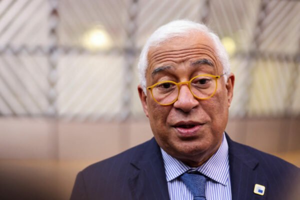 Sanções contra Israel evidenciam a inaceitabilidade da ofensiva em Gaza, afirma Costa Sanções contra Israel evidenciam a inaceitabilidade da ofensiva em Gaza, afirma Costa
