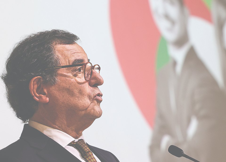 Ministro da Economia: Empresas Não Competitivas Enfrentam a Falência