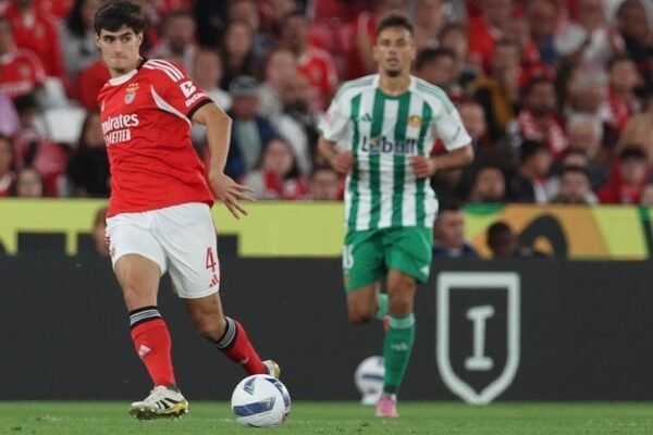 António Silva: “Rio Ave Veio Aqui e Não Quis Jogar António Silva: "Rio Ave Veio Aqui e Não Quis Jogar