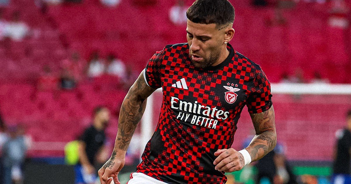 Autocrítica é o caminho, não é hora de apontar o dedo