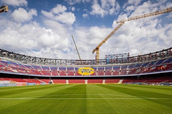 UEFA Anuncia Retorno do Barcelona ao Camp Nou UEFA Anuncia Retorno do Barcelona ao Camp Nou