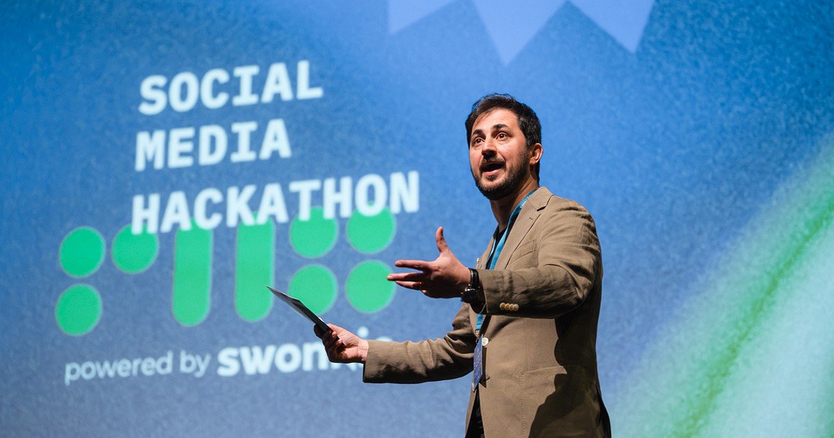 Futuro das Redes Sociais: Debate sobre Hacks de IA no Social Media Hackathon