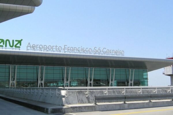 ANA Reitera Máximos de Espera nos Aeroportos e Destaca Problemas nos Sistemas RAPID ANA Reitera Máximos de Espera nos Aeroportos e Destaca Problemas nos Sistemas RAPID