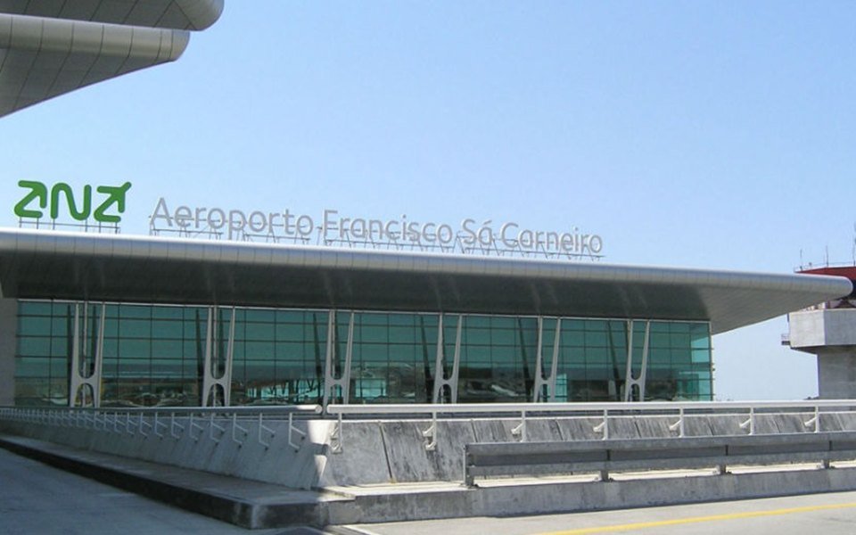 ANA Reitera Máximos de Espera nos Aeroportos e Destaca Problemas nos Sistemas RAPID