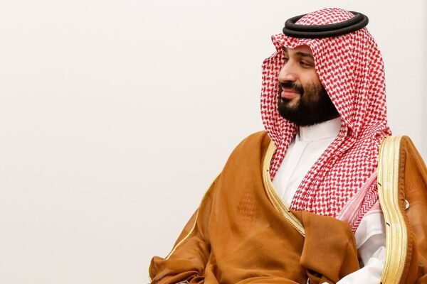 Quem comprou a Electronic Arts e impulsiona os investimentos da Arábia Saudita em tecnologia? Quem comprou a Electronic Arts e impulsiona os investimentos da Arábia Saudita em tecnologia?