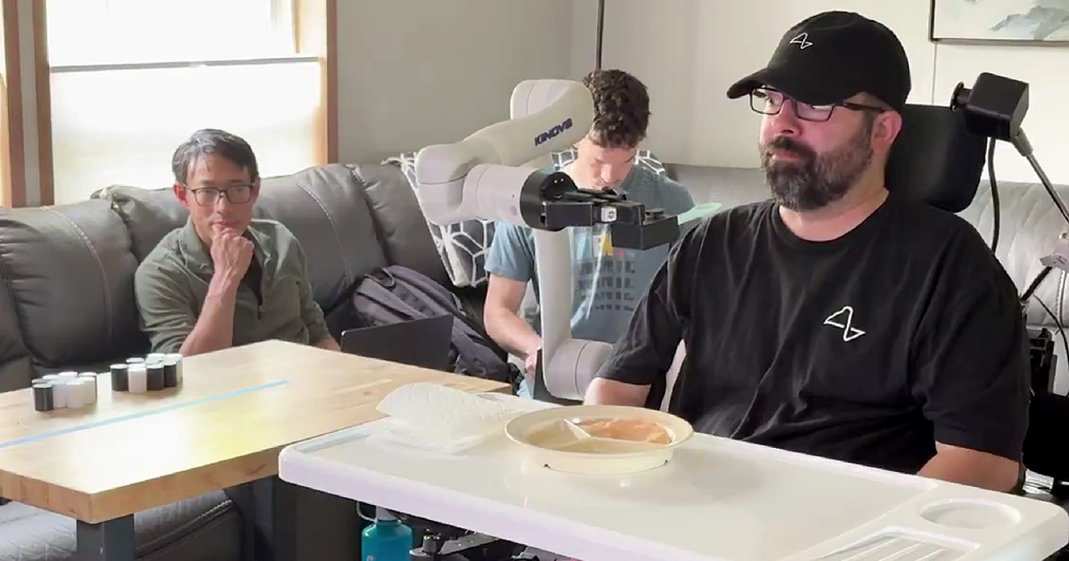 Neuralink: Redefinindo a Autonomia de Pacientes com Braço Robótico Controlado pelo Pensamento