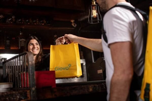 Glovo e Finmid se unem para oferecer soluções financeiras a mais de 70.000 negócios Glovo e Finmid se unem para oferecer soluções financeiras a mais de 70.000 negócios