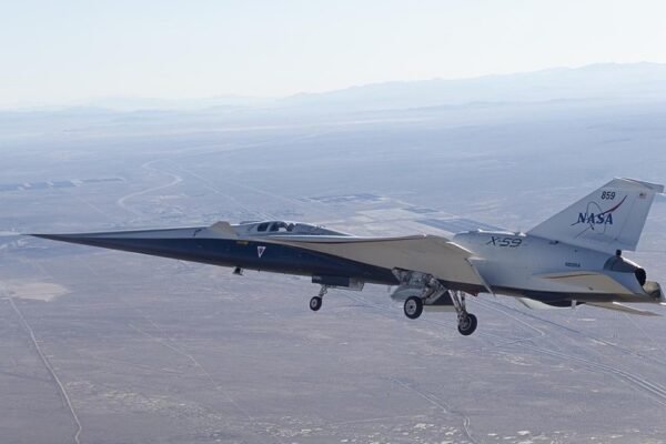 X-59: Veja o voo inaugural do avião supersônico silencioso da NASA e da Lockheed Martin