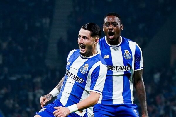 Borja Sainz Destaca Rodrigo Mora em Jogo Agradável que Poderia Ser Difícil e, Talvez, Chato