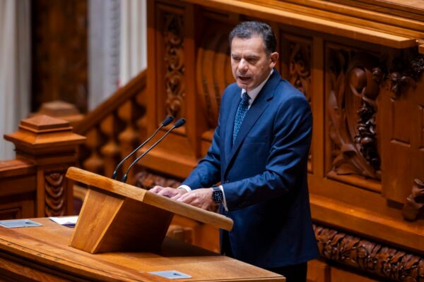 Montenegro defende a legalidade das escutas telefônicas