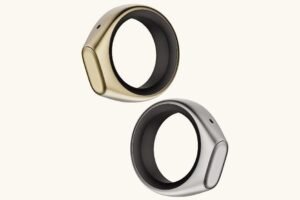 Novo anel inteligente controla música e lê suas notas