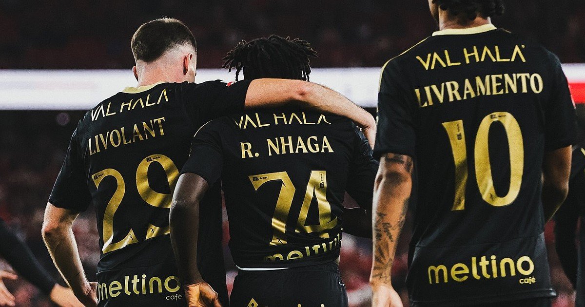 Gonçalo Brandão valoriza 'espírito competitivo' do Casa Pia e evita comentar sobre arbitragem; Renato Nhaga realiza 'um sonho'