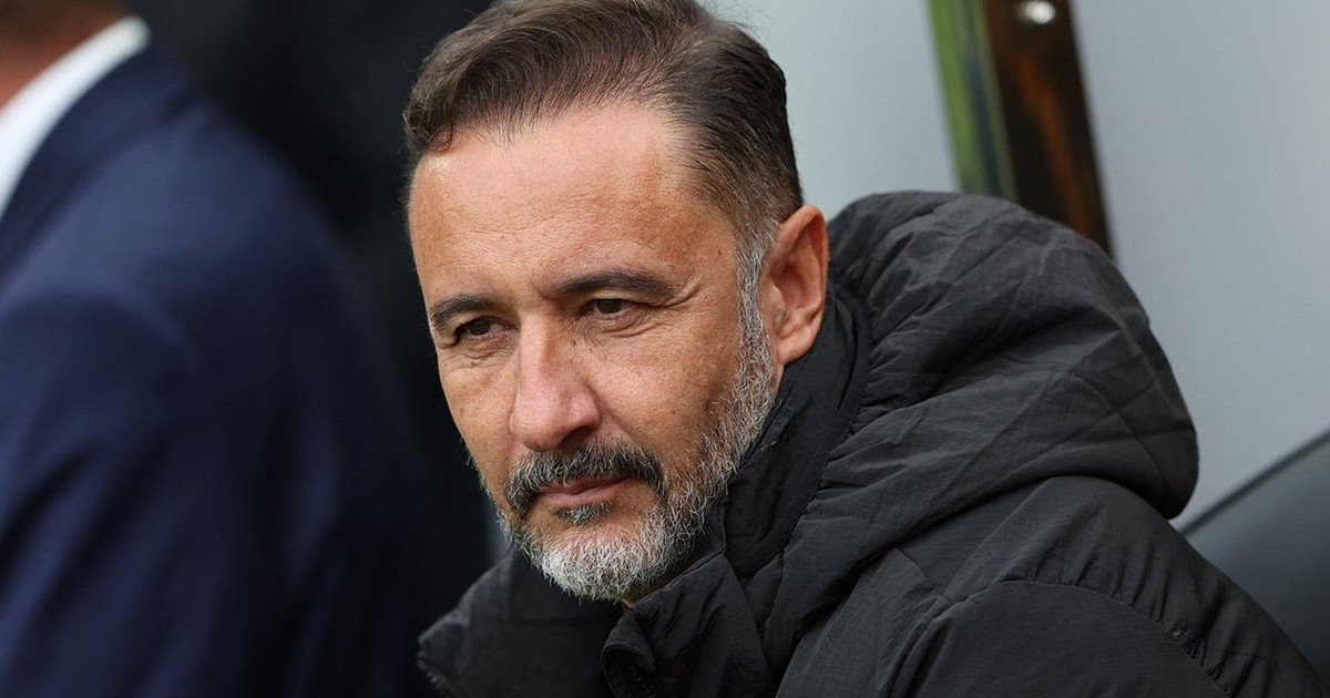 Vítor Pereira: De Ídolo a Alvo de Críticas em Dois Meses nos Wolves