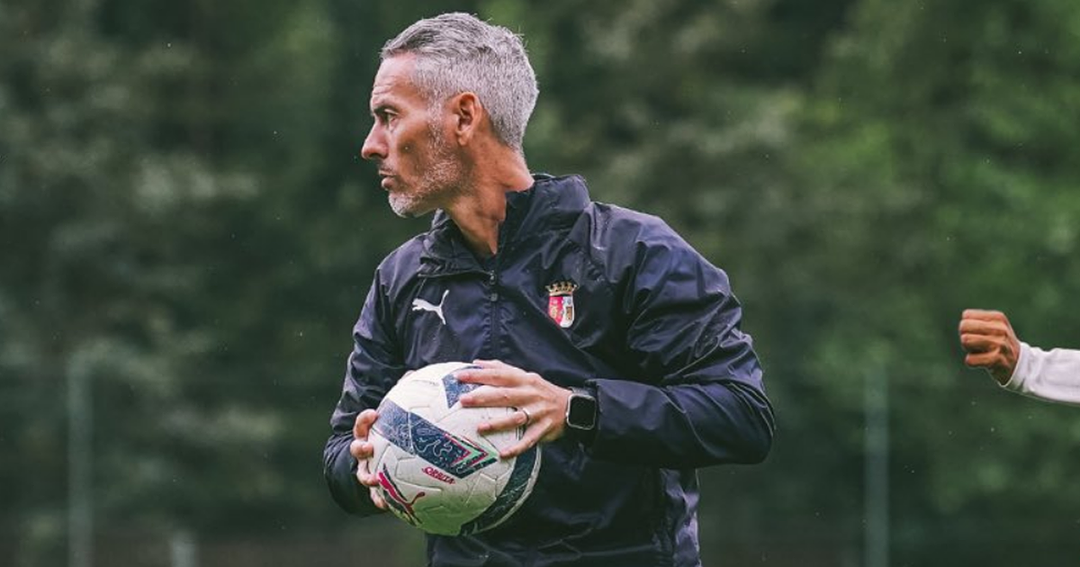 Pau Víctor elogia 'jogo incrível' do SC Braga apesar da derrota, Carlos Vicens destaca que equipa 'mostrou a sua identidade'