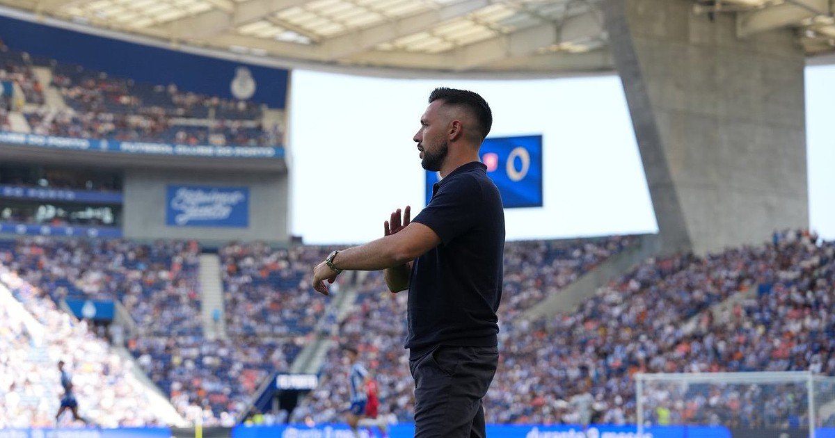 Farioli Escala Rodrigo Mora Como Titular nos Dragões: Os Onzes Iniciais de FC Porto e SC Braga