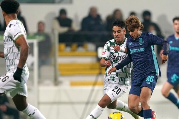 Antevisão Moreirense-FC Porto: Cónego e Dragão em Busca da Redenção