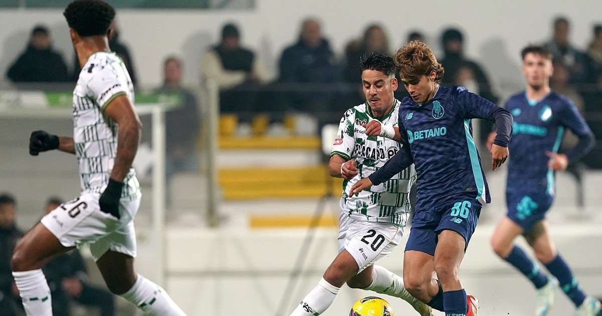 Antevisão Moreirense-FC Porto: Cónego e Dragão em Busca da Redenção