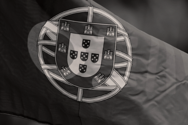 Jorge Costa e Diogo Jota Homenageados nos Ecrãs Gigantes do Estádio do Dragão