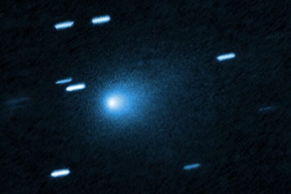 3I/ATLAS Atinge o Ponto Mais Próximo do Sol: Brilho Surpreendente do Cometa Interestelar