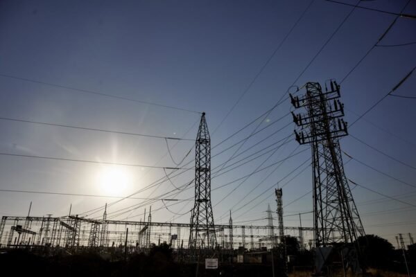 A AIE aponta a desconexão incorreta de geradores durante o apagão de abril na Espanha e Portugal