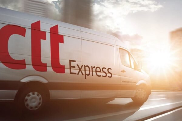 CTT irá incorporar 970 trabalhadores na Península Ibérica para enfrentar a temporada até o Natal