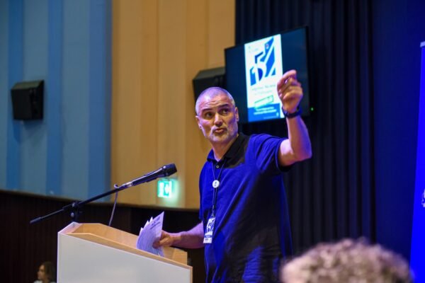 Centenas de escolas fechadas e Faculdade de Letras do Porto com 90% de adesão, afirma Fenprof