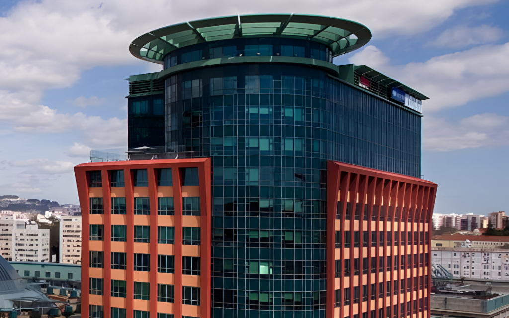 Sonae Sierra Notifica a AdC Sobre a Aquisição da Torre Oriente em Lisboa