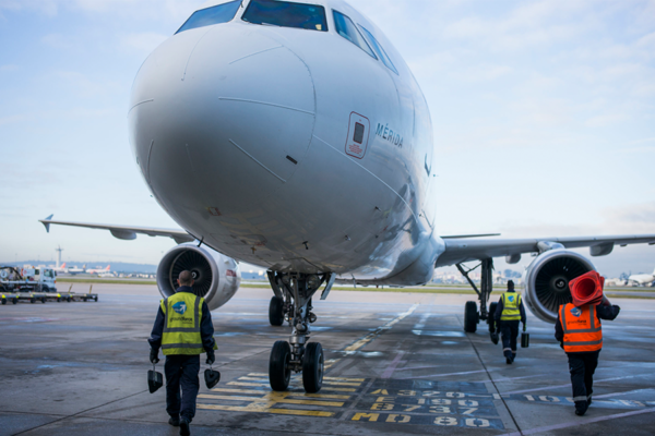 "Paralisação Quase Total: SPAC Avalia a Greve na Aviação"