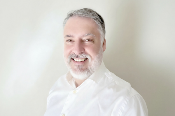 Veículos Definidos por Software: Quando o Software Define o Futuro dos Automóveis