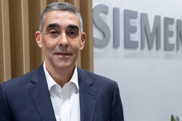 Siemens completa a integração da Innovation Strategies ao lançar um novo 'hub' de consultoria na Iberia