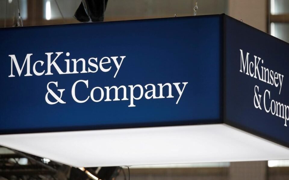 Europa precisa de 1,2 biliões de euros anuais para combater estagnação e recuperar competitividade, segundo Mckinsey