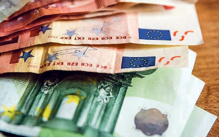 Governo projeta crescimento de 2% e excedente orçamental de 0,3% em 2025