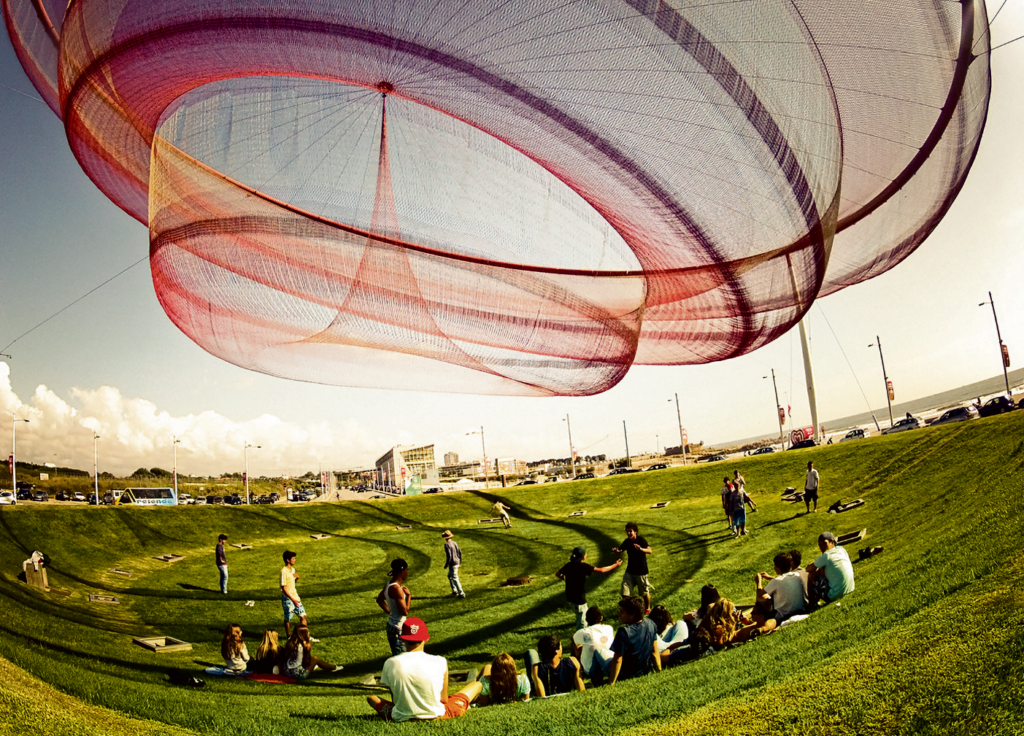 O que buscamos ao sair à rua?