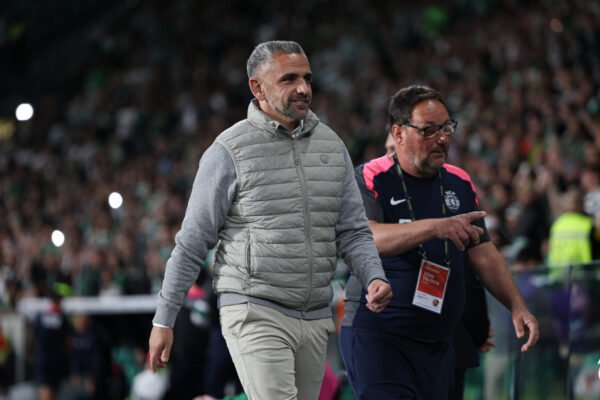 Rui Borges analisa empate entre Sporting e AVS SAD: «É o manto verde a funcionar»