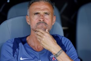 Luis Enrique alerta para a segunda