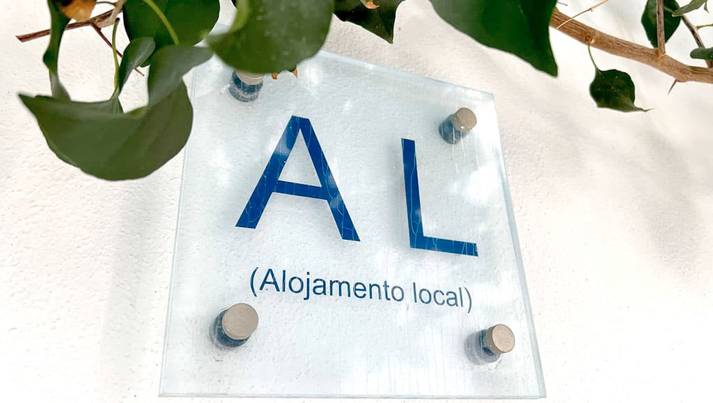 Candidatos do conselho da AL suspensos em Madeira