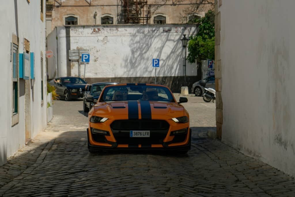 Encontro do Ford Mustang anima Faro