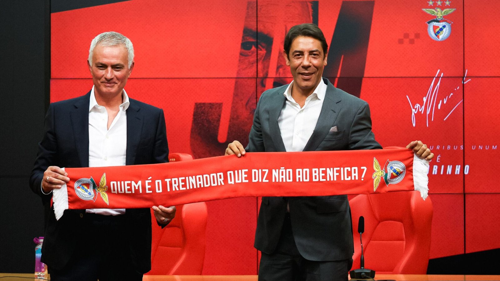 "Antigo Presidente do Benfica avisa Rui Costa: «José Mourinho deve continuar»"