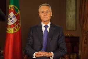 Cavaco Silva critica Gouveia e Melo por falta de "competências" e "qualificações"