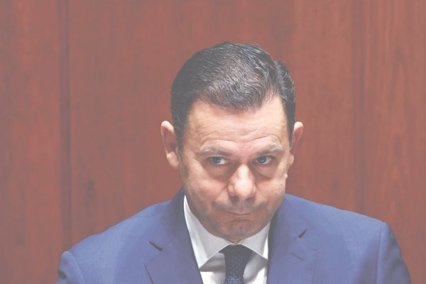 "PM afirma que PS sente falta de Pinto Luz, que irá ao Parlamento 'com todo o gosto'"