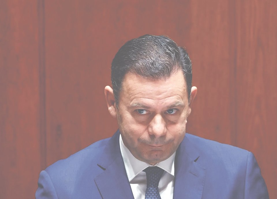 "PM afirma que PS sente falta de Pinto Luz, que irá ao Parlamento 'com todo o gosto'"