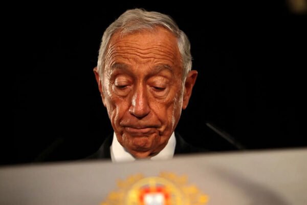 "Medidas no papel sem execução não servem de nada, alerta Marcelo"