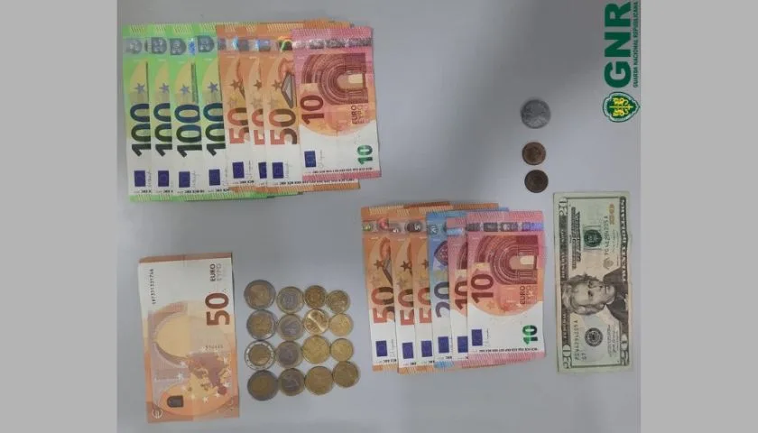 Sintra: GNR Prende Três Carteiristas em Flagrante
