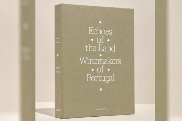Vivian Bibliowicz lança novo livro na propriedade do Algarve