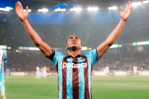 Quem é Felipe Augusto, o atacante brasileiro do Trabzonspor cobiçado pelo Benfica?
