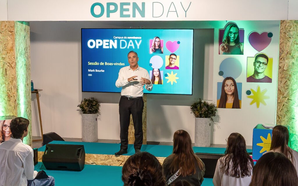 Mais de 100 estudantes marcaram presença no primeiro Open Day do Novobanco