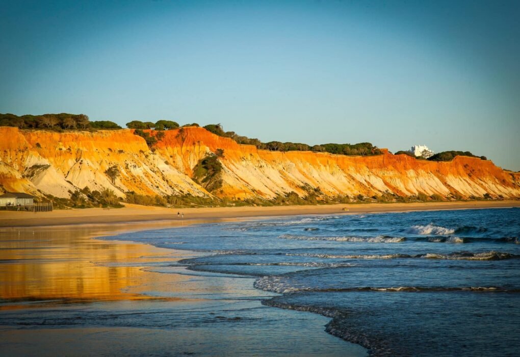 Praia da Falésia de Albufeira entre as 50 melhores praias do mundo